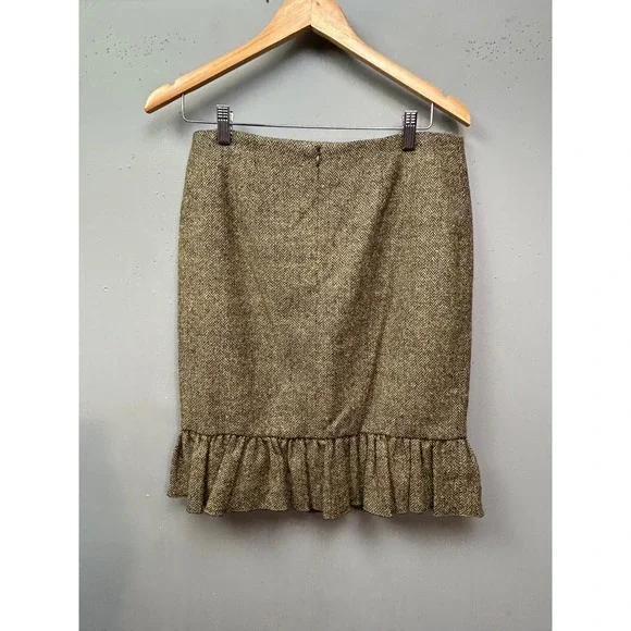 Anna Risca Skirt Womens Medium Green Tweed Herringbone Ruffle Hem Mini Academia - Picture 3 of 9
